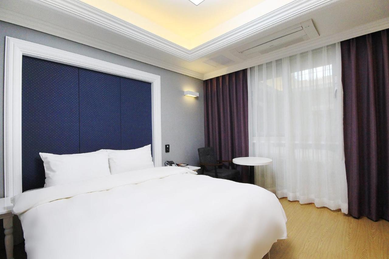 Duzon Business Hotel Gwangju Metropolitan City Екстериор снимка