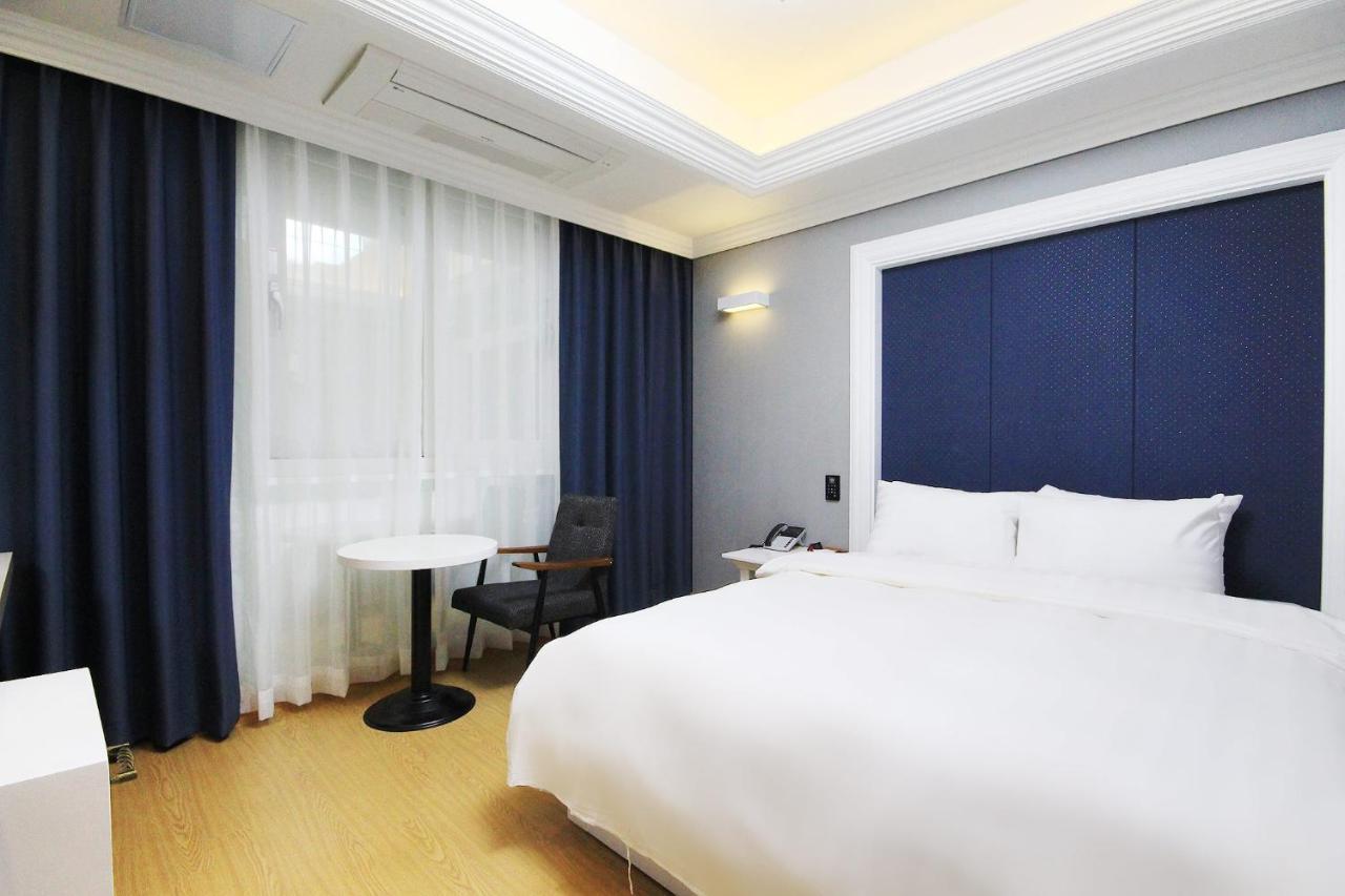 Duzon Business Hotel Gwangju Metropolitan City Екстериор снимка